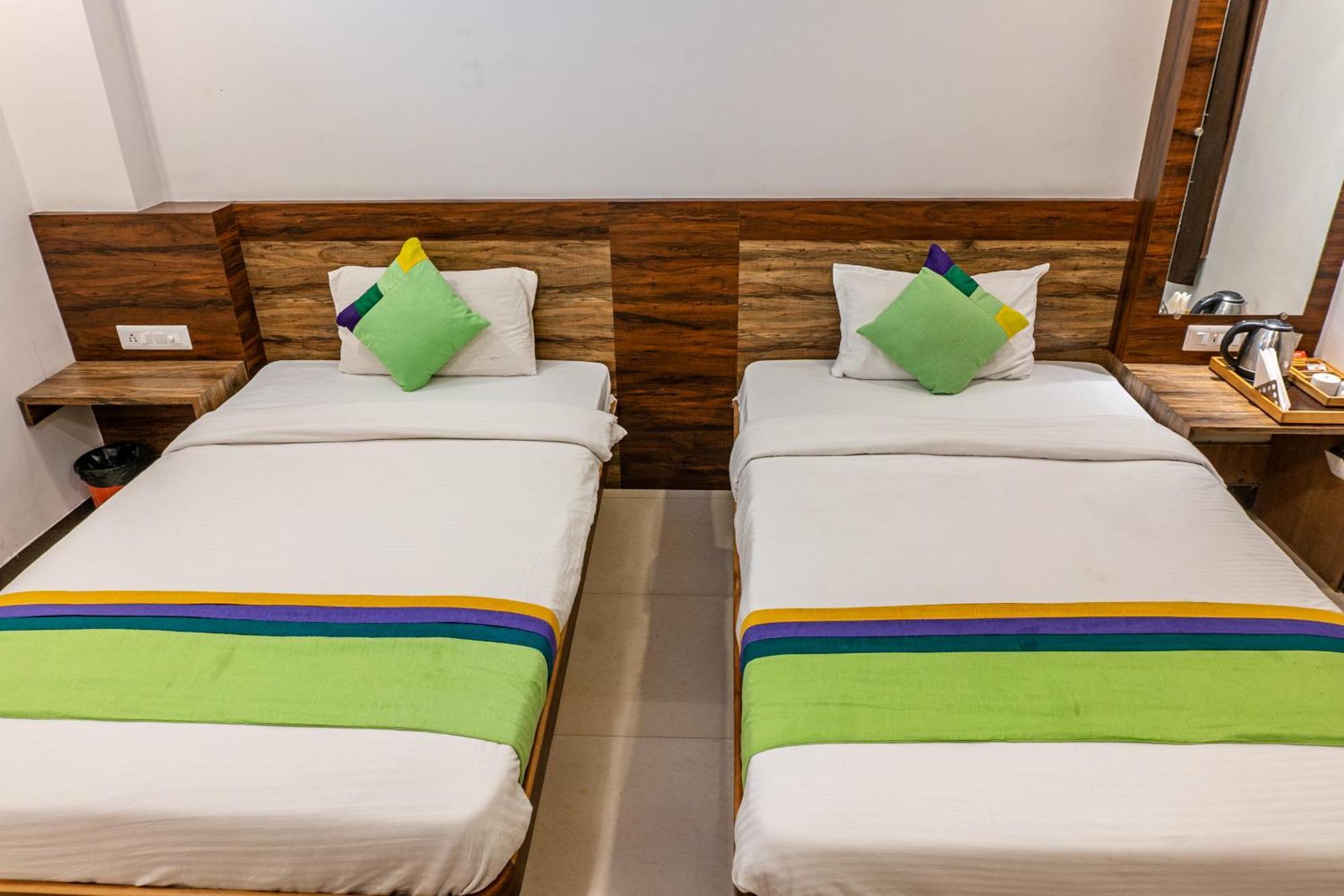 Treebo Spirit Residency Ξενοδοχείο Ουνταϊπούρ Εξωτερικό φωτογραφία